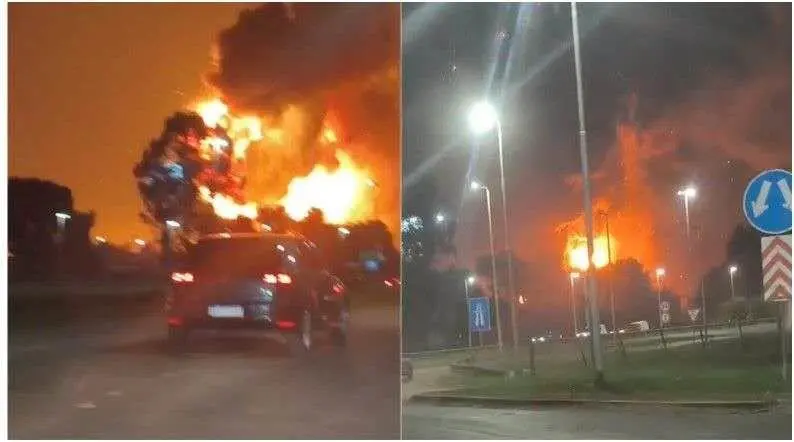 阿根廷一小型飞机坠毁引发爆炸，伤亡不明