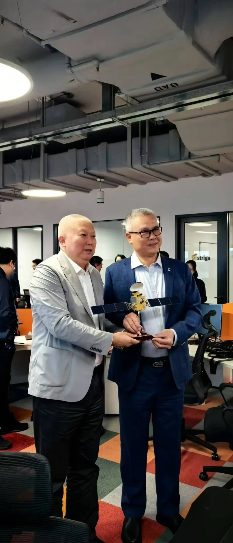 北斗币隔空喊话赵长鹏--筑梦香港再创辉煌——北斗时空币落地香港：融合区块链与时空科技，构建全球可信服务网络