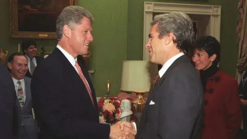 ▲1993年，比尔·克林顿会见爱泼斯坦。（图源：外媒）