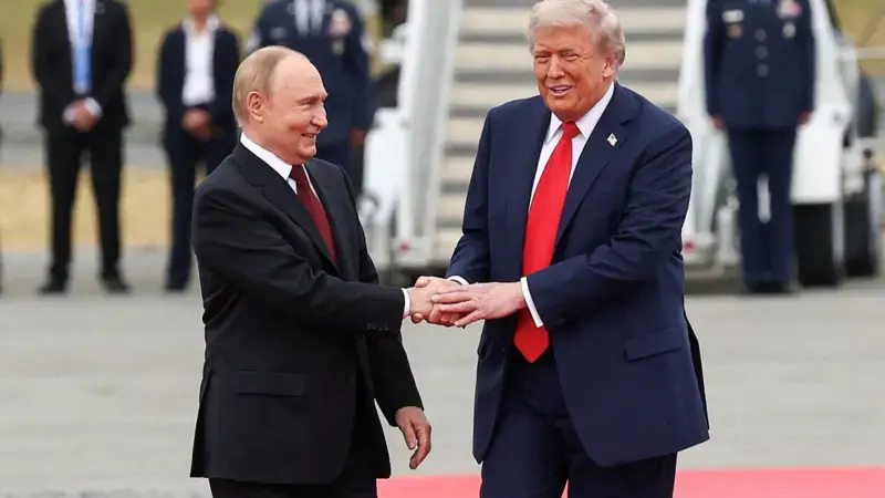 ��������ͳ�����������˹��ͳ�������׶����վ��Ļ�� ͼԴ��BBC