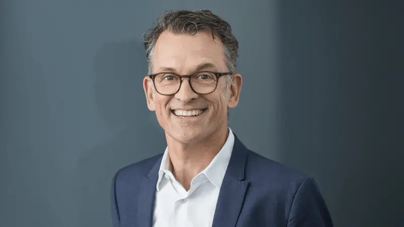 保时捷中国CEO表态：正考察多家中国智驾供应商 持开放合作态度