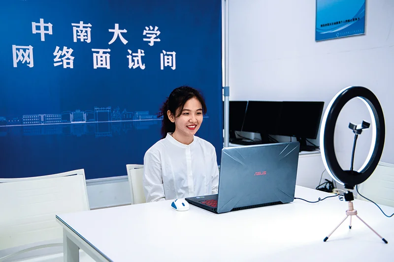 教育部高校学生司司长王辉:打造数字化高校毕业生就业大市场