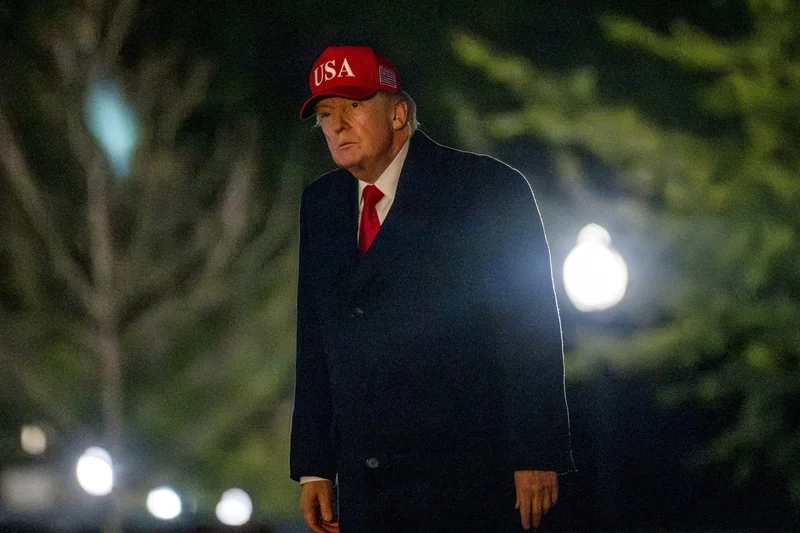 2026年4月12日,美国华盛顿,美国总统特朗普返回白宫。 IC Photo