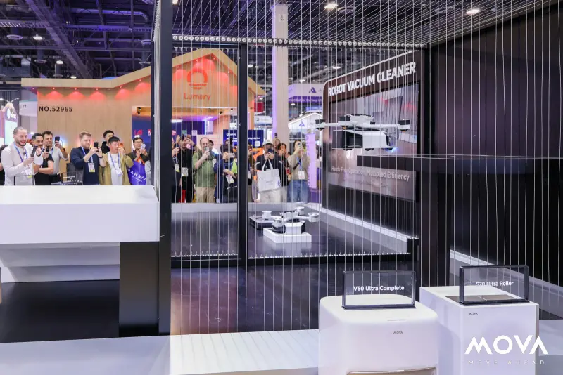 在CES现场,我看见一台MOVA扫地机飞上了“二楼”-家电圈官网