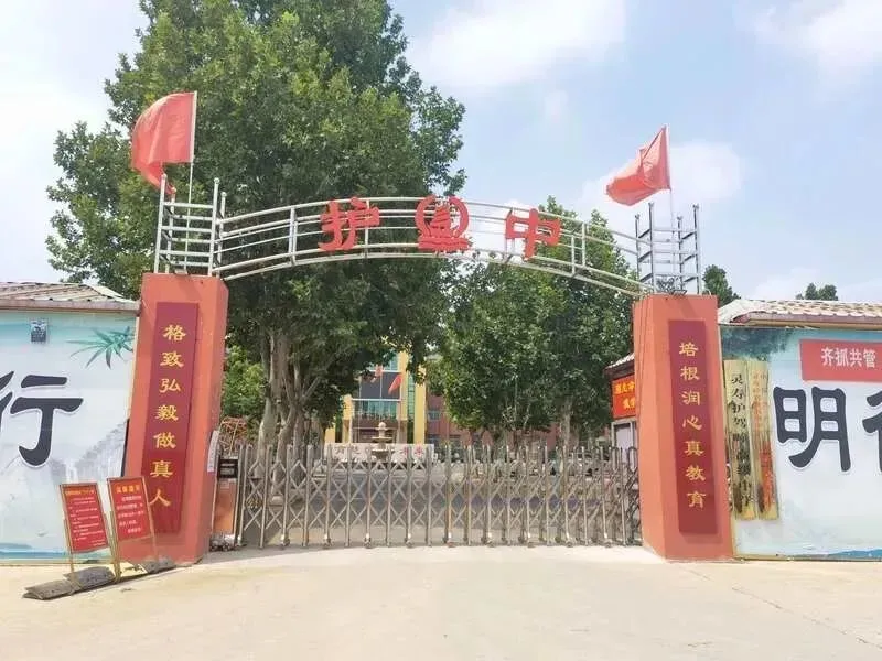 3年上个“假高中”?家长:“现在意识到被骗了”,当地教育局回应