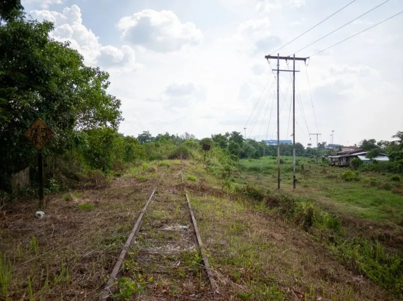 连接马来西亚和泰国的废弃铁路 图自《南华早报》