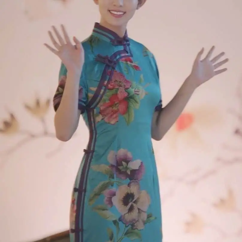 太疯狂了（真丝旗袍可以干洗吗）真丝旗袍如何洗，(图4)