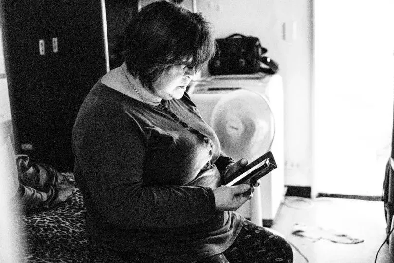 在最后的红灯区,看见50岁女人们的爱与欲