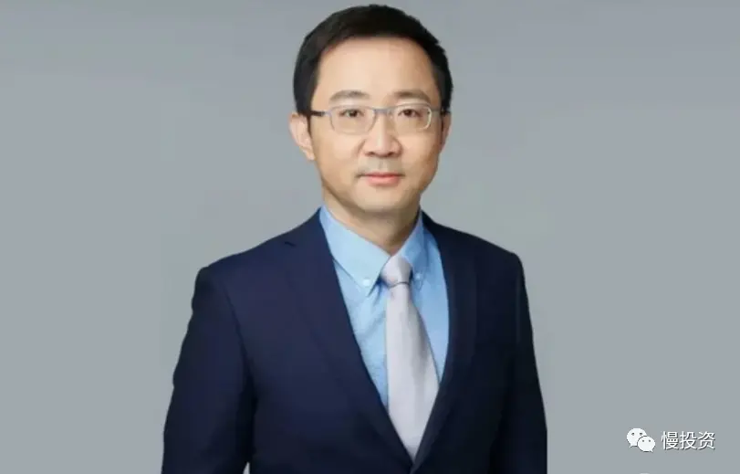 李岳，曾经的高瓴的大将。在过往十几年的投资生涯中，李岳长期专注于大消费领域，以及制造业等投研工作。