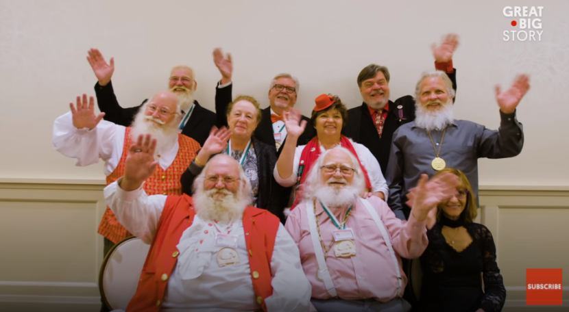 图中为来自加拿大的圣诞老人学员。 图源:GreatBigStory.com。