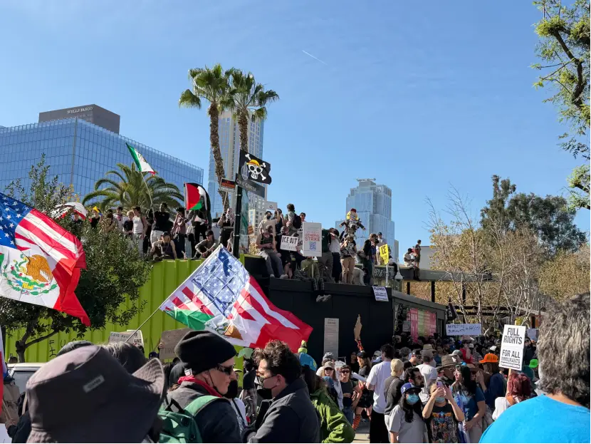 ������˹��ֱ����...��ɼ����Ϊ��ս����