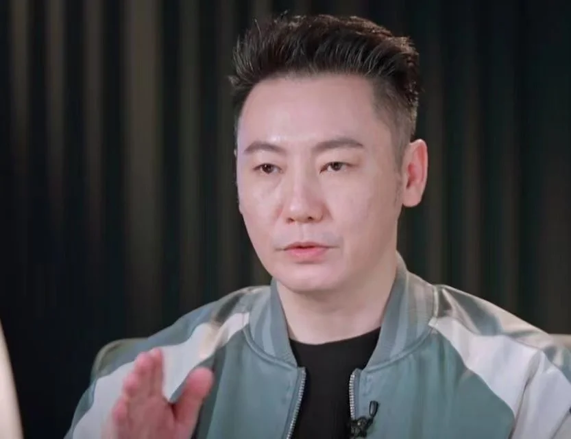 前有宁静撞脸小黄人回应栓q，后又撞脸文身，来欣赏下静姐的撞脸合集吧(宁静装饰画)