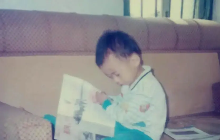 26年前捐140元造航母的“小朋友”,受邀参观并获赠福建舰入列纪念手表_快讯_第2张_纵横网 26年前捐140元造航母的“小朋友”,受邀参观并获赠福建舰入列纪念手表_https://www.izongheng.net_快讯_第2张