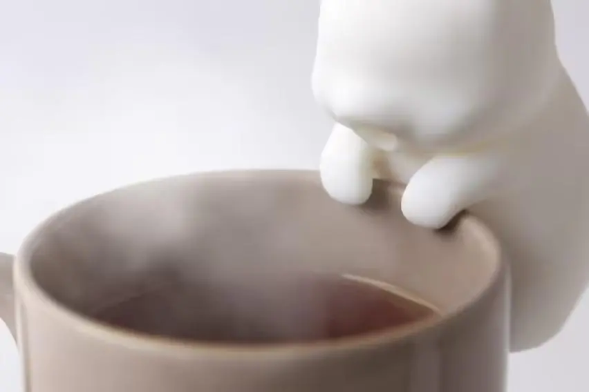 告别烫嘴：猫形机器人Nékojita FuFu模拟人类吹气，5分钟让热水从88°C降至66°C(图1)