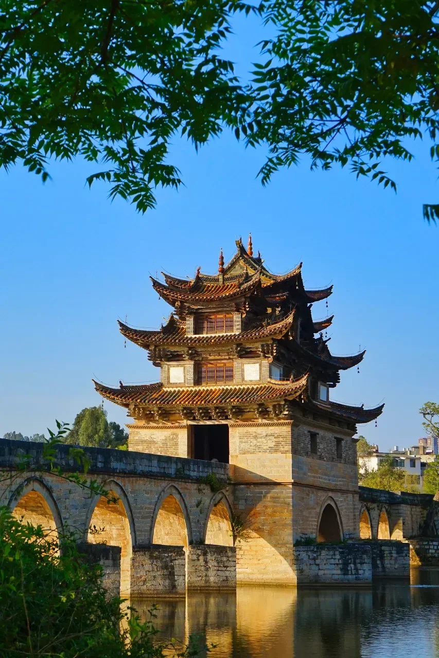 中国最后一座活着的古城，比丽江接地气，