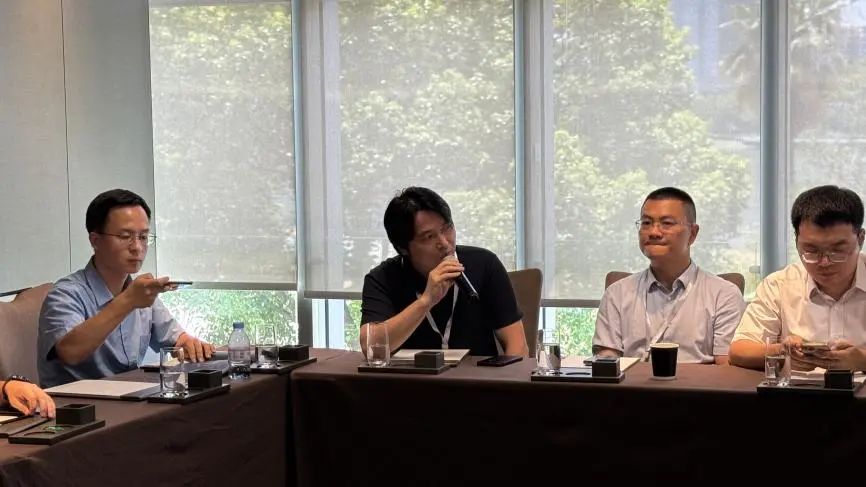 具微科技全球首家具身智能4s店开业，具微科技轮式四足机器人 “MOVENEW T1” 实体首次亮相(图7)