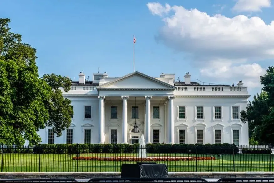 为了孩子吃上饭，自己只靠喝水撑着！美政府停摆危机逼近临界点_https://www.izongheng.net_快讯_第3张