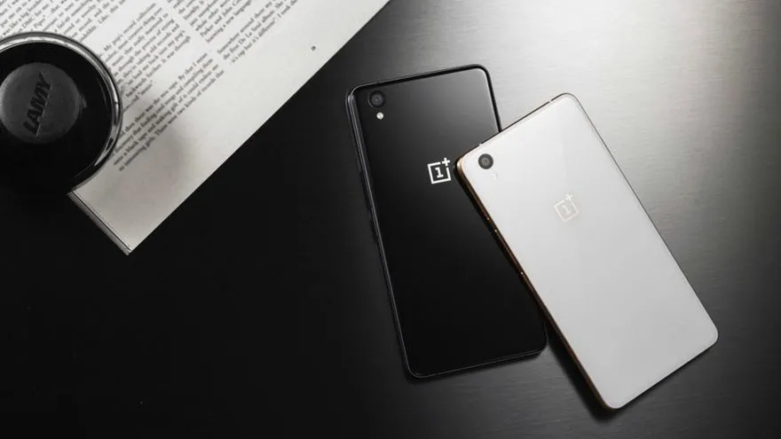 ​Pro、Plus、Max 傻傻分不清，手机型号的命名也「通货膨胀」了？