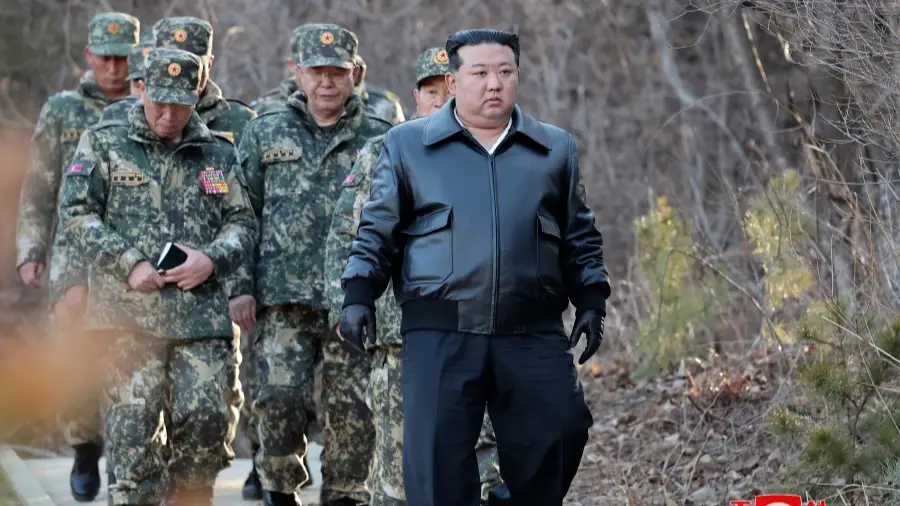 金正恩视察朝鲜人民军作战训练基地