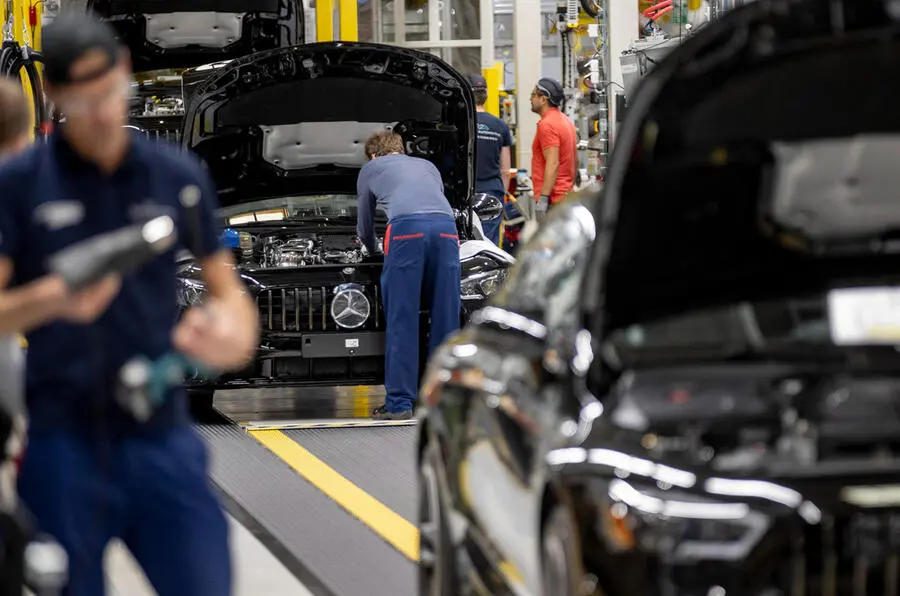 倒闭大甩卖，中国买爆全球汽车工厂_https://www.izongheng.net_快讯_第11张