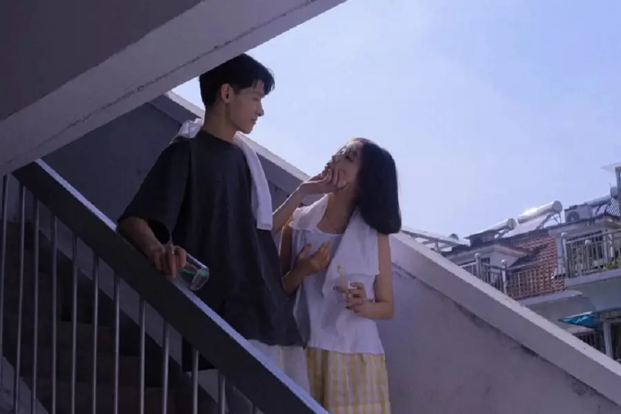 当一个男人不联系你，也不拉黑你，多数是这样的心理！（男的不拉黑不联系不删除为什么）