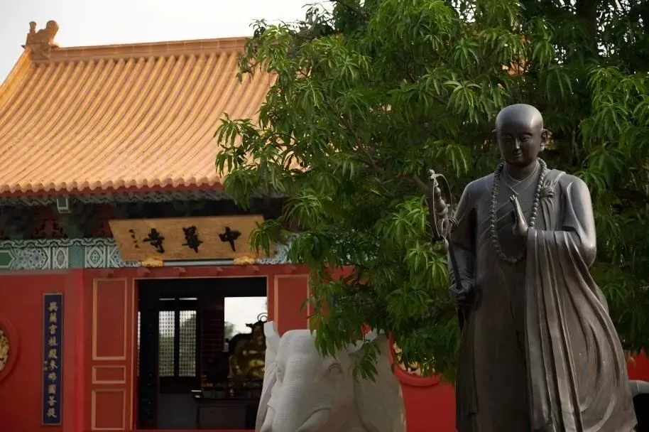 中华寺正门