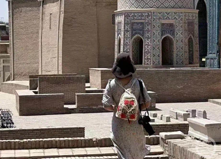 ▲旅行中的郑女士。图片来源/受访者