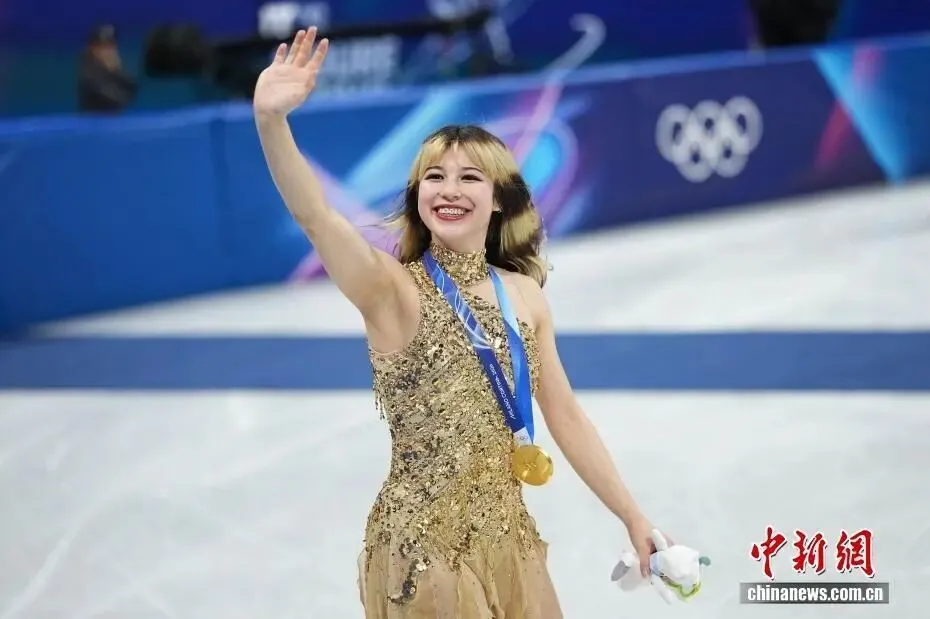 ▲当地时间2月19日,美国选手刘美贤获米兰冬奥会花滑女单冠军。