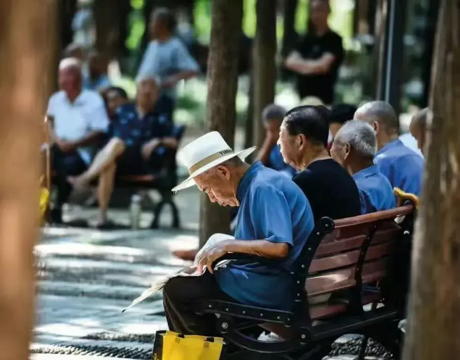 3亿中国人面临的难题：如何养老？