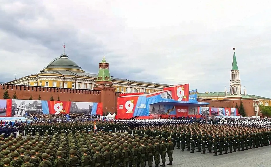 普京红场阅兵演讲全文：我们的事业是正确的！胜利过去和将来都属于我们！