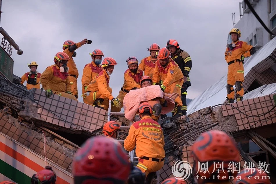 台湾花莲发生6.9级地震，慈济基金会迅速启动援助机制