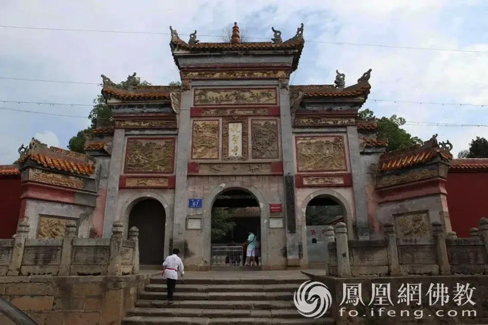 南岳第一大寺祝圣寺