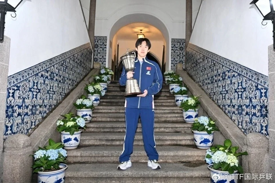 王楚钦：以前我的成绩+心态不如马龙樊振东成熟 现在还不如他俩稳定