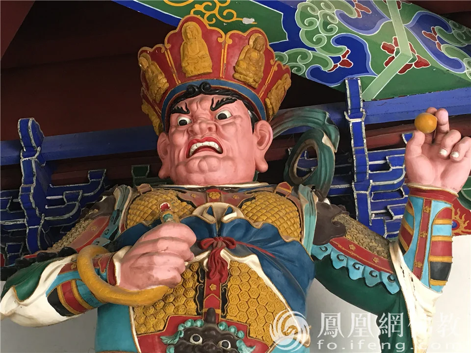 西方广目天王（图片来源：凤凰网佛教 摄影：闫秀勇）