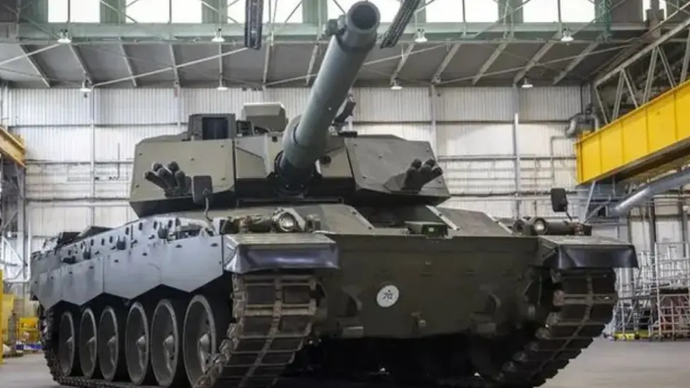 英国在“挑战者”-3上的投资并非明智之举。乌克兰冲突的经验已经表明，投资于一批由无人系统组成的装备才是上上之策。