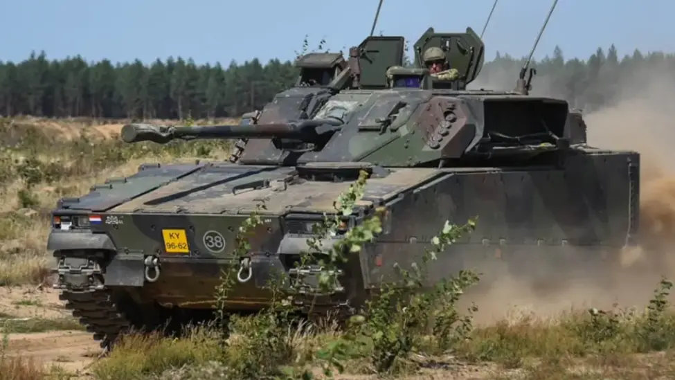 在诸多试图推进装甲部队现代化的国家眼中，瑞典CV-90系列步兵战车一直是一个极具吸引力的选择。