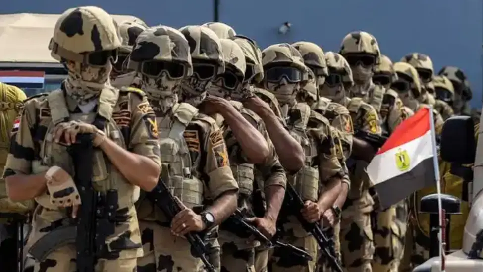 对于中东地区的阿拉伯强国而言，目前以色列正处于国力低谷期，正是自己施加地区影响力的好时机。