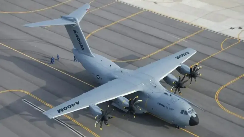 相比中美俄，欧洲虽然对运输机的需求同样旺盛，但却并不需要太大的运输机，A-400这个级别已经够用。