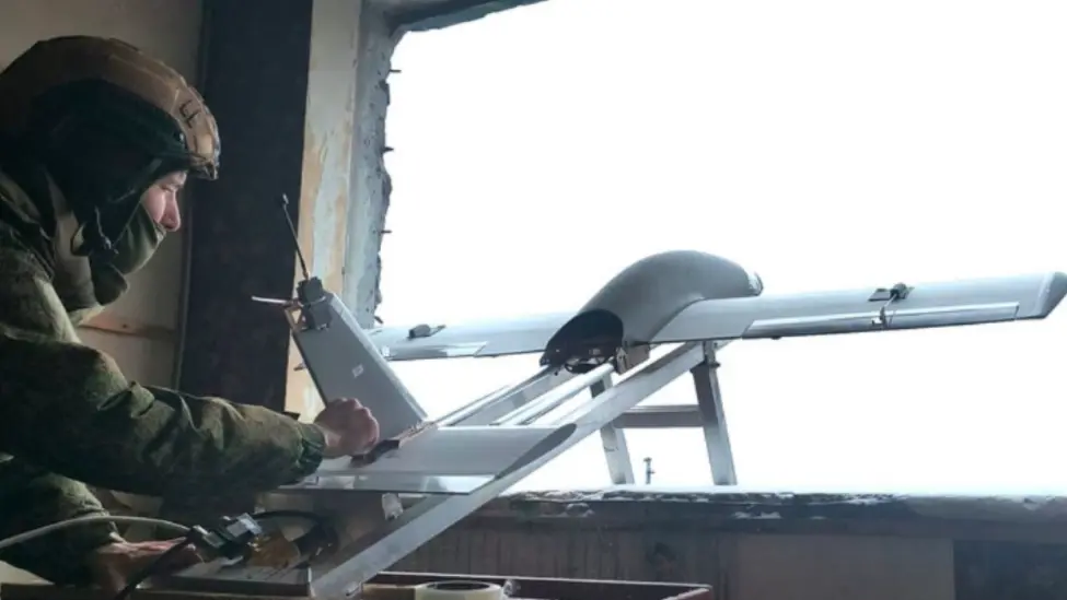 俄羅斯已開始在本國無人機上安裝「星鏈」終端