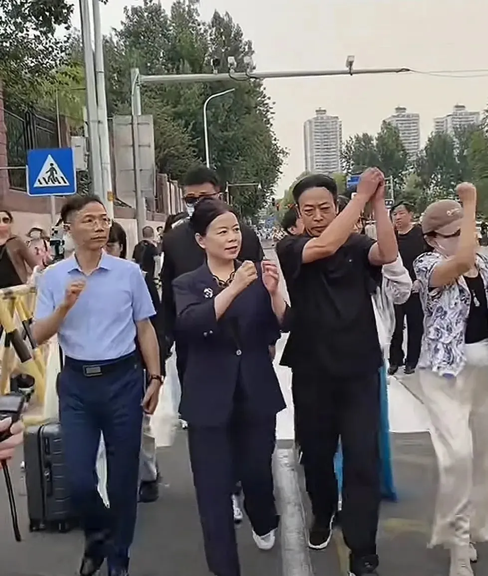 错换人生28年，在姚策离世四年后，养母起诉生母