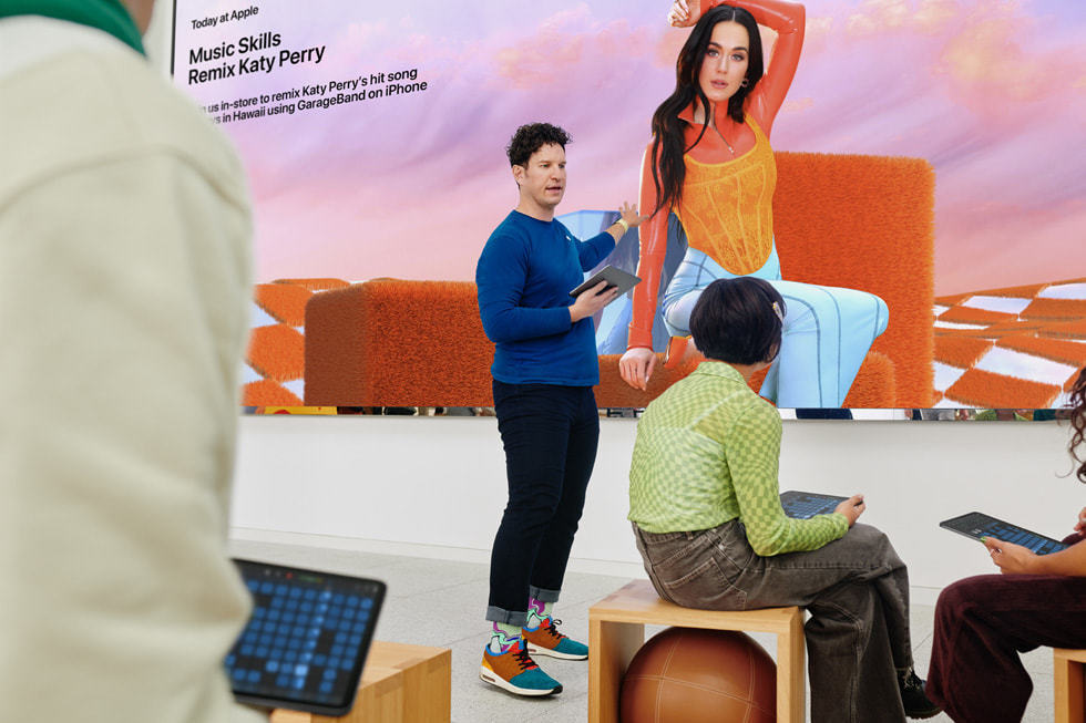 苹果推出Katy Perry联名课程 用户可通过iPad重混其作品
