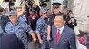 日本大使一言不发钻进车里，俄民众高喊“千岛群岛属于俄罗斯”