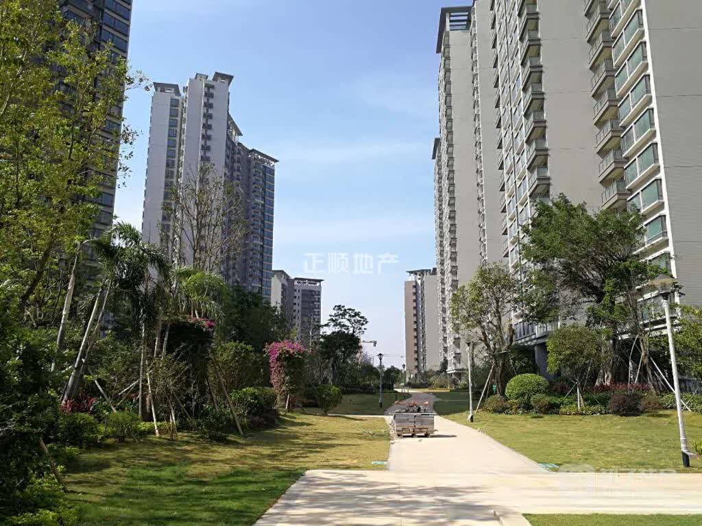 航空城市艺术馆旁 左岸岚庭 全新精装未住过3房, 中海左岸岚庭二手房