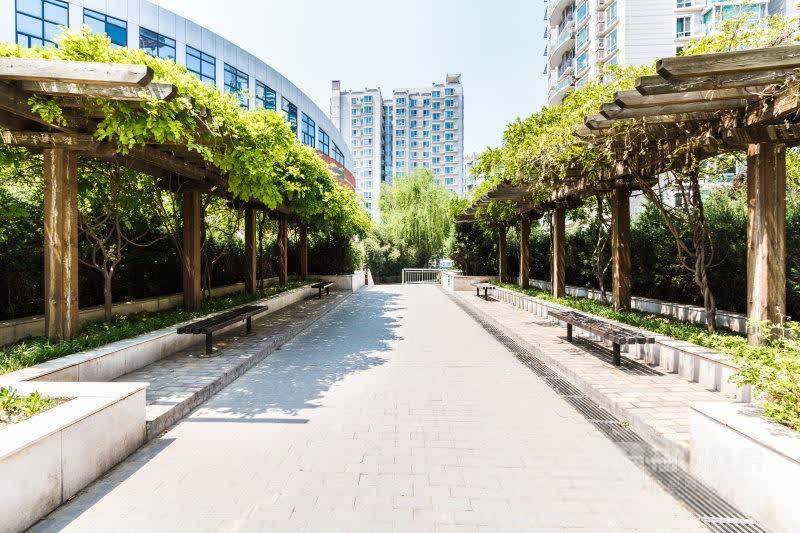 万柳星标家园 高层南向两居 家电齐全 现代简洁风 近10号线已售出